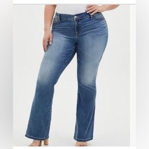 Torrid Mid Rise Slim Boot Jean